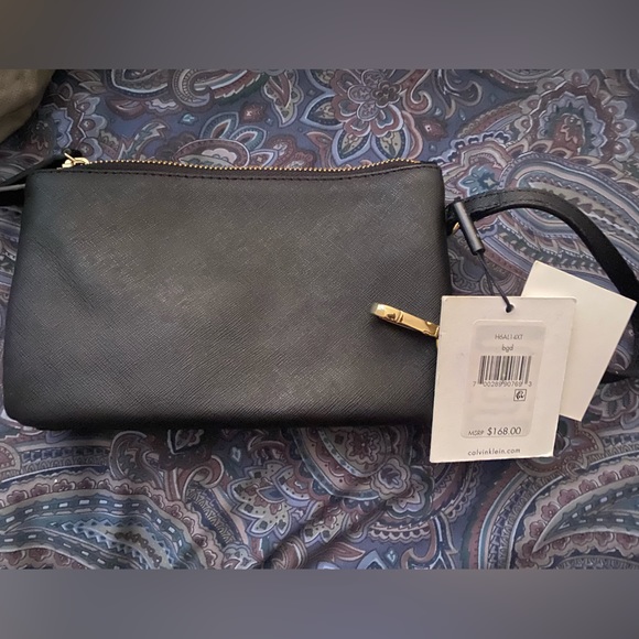 Calvin Klein Double zipper clutch - Picture 2 of 4